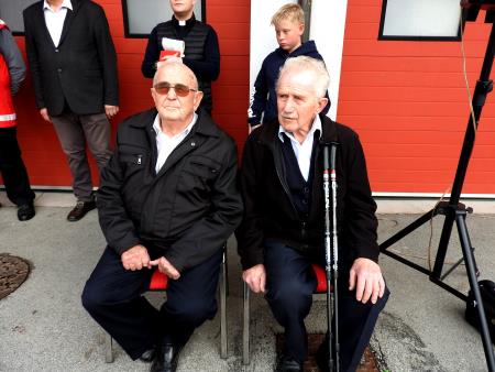 Na sliki častna člana PGD Cerklje Ivan Basej in Štefan Močnik